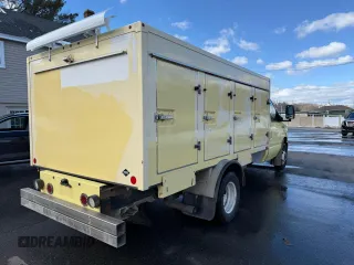 2021 Ford Econoline Cargo with VIN 1FDXE4FN2MDC34418, listed as a Copart auction lot 47252055 with 88,788 mi miles and Clean Title. Bid and sale history available at DreamBid. Image 3.