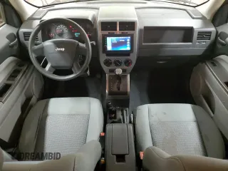 2007 Jeep Patriot Sport with VIN 1J8FT28W67D358205, listed as a Copart auction lot 52323215 with 133,212 mi miles and Salvage Title. Bid and sale history available at DreamBid. Image 8.