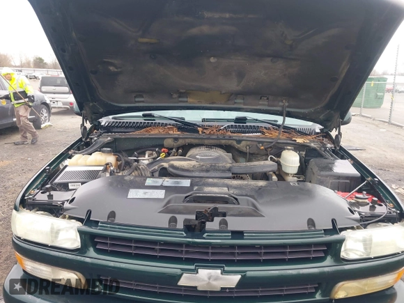 2004 Chevrolet Tahoe Z71 z VIN 1GNEK13Z84R118371, wystawiony jako IAAI lot #41535389 z przebiegiem 255 815 mil mil oraz . Historia ofert i sprzedaży dostępna na DreamBid. Obrazek 10.