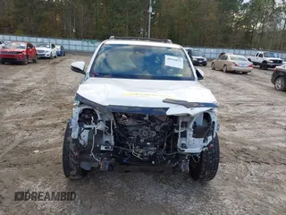 2022 Toyota 4Runner SR5 Premium with VIN JTENU5JR9N6042526, listed as a IAAI auction lot 40919872 with 37,404 mi miles and . Bid and sale history available at DreamBid. Image 6.