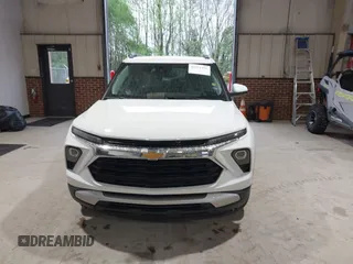 2025 Chevrolet TrailBlazer LT with VIN KL79MPSP9SB002736, listed as a IAAI auction lot 41971951 with 28,024 mi miles and . Bid and sale history available at DreamBid. Image 12.