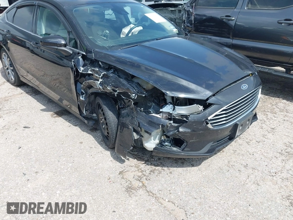 2020 Ford Fusion SE с VIN 3FA6P0HD9LR111430, выставлен на аукционе IAAI как лот 42502201 с пробегом 95 307 миль миль и . История ставок и продаж доступна на DreamBid. Изображение 6.