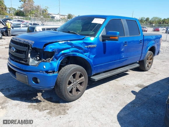 2013 Ford F-150 XL with VIN 1FTFW1CF3DFD63863, listed as a IAAI auction lot 41707964 with 163,327 mi miles. Bid and sale history available at carsss.com. Image 20.