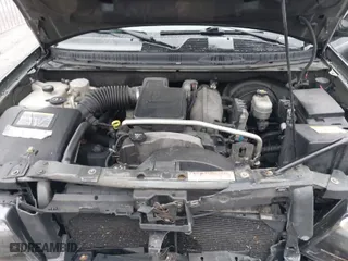2006 Chevrolet TrailBlazer LS with VIN 1GNDT13S462199974, listed as a IAAI auction lot 41565855 with 256,911 mi miles. Bid and sale history available at carsss.com. Image 10.