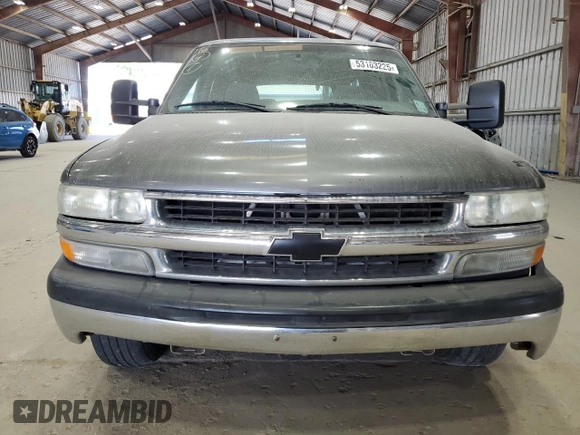 2002 Chevrolet Suburban LS with VIN 3GNEC16ZX2G265362, listed as a Copart auction lot 53103225 with 256,290 mi miles and Salvage Title. Bid and sale history available at carsss.com. Image 5.