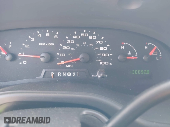 2008 Ford Econoline Passenger XL with VIN 1FBNE31LX8DA80014, listed as a IAAI auction lot 42183949 with 130,092 mi miles and . Bid and sale history available at DreamBid. Image 7.