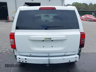 2012 Jeep Patriot Sport with VIN 1C4NJPBA1CD687312, listed as a IAAI auction lot 42651235 with 122,206 mi miles and . Bid and sale history available at DreamBid. Image 6.
