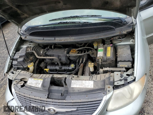 2003 Chrysler Town & Country with VIN 2C8GP24R73R325364, listed as a Copart auction lot 58424374 with Not Provided miles and Non Repairable. Bid and sale history available at DreamBid. Image 12.