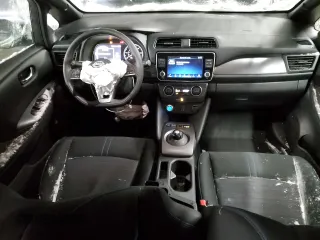 2025 Nissan LEAF S with VIN 1N4AZ1BV8SC566293, listed as a Copart auction lot 45042405 with 983 mi miles and Salvage Title. Bid and sale history available at carsss.com. Image 8.