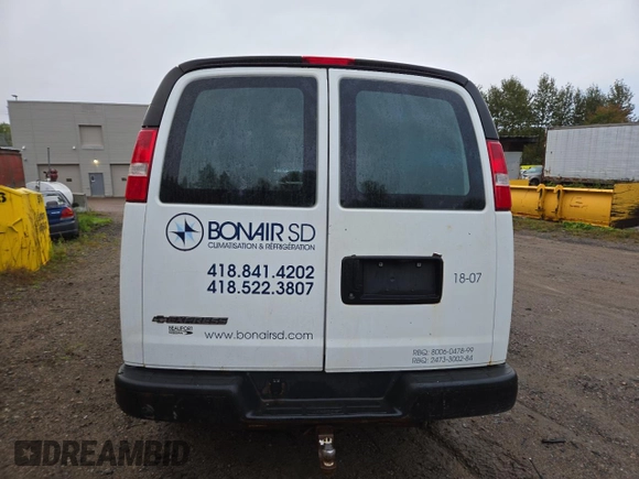 2017 Chevrolet Express Cargo Van with VIN 1GCWGBFF8H1225222, listed as a Copart auction lot 71079524 with 0 mi miles and Salvage Title. Bid and sale history available at carsss.com. Image 6.