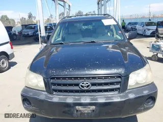 2002 Toyota Highlander with VIN JTEGF21A020031795, listed as a IAAI auction lot 41866834 with 184,789 mi miles. Bid and sale history available at carsss.com. Image 6.