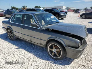 1987 BMW 3 Series 325i with VIN WBAAD2309H2446547, listed as a Copart auction lot 70882344 with 187,806 mi miles and Salvage Title. Bid and sale history available at carsss.com. Image 4.