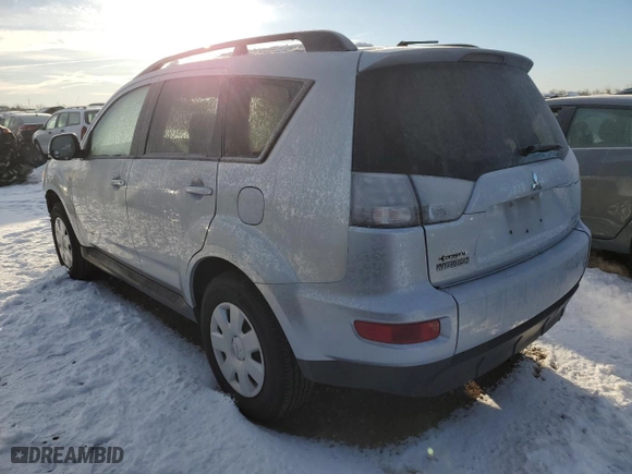 2011 Mitsubishi Outlander ES with VIN JA4AS2AW7BU028851, listed as a Copart auction lot 85541964 with 116,956 mi miles and Salvage Title. Bid and sale history available at carsss.com. Image 2.