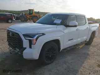 2023 Toyota Tundra 4WD SR5 with VIN 5TFLA5DB7PX070888, listed as a IAAI auction lot 39980596 with 29,297 mi miles. Bid and sale history available at carsss.com. Image 17.