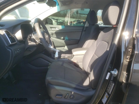 2020 Hyundai Tucson Value with VIN KM8J3CA45LU101025, listed as a Copart auction lot 46810885 with 51,980 mi miles and Salvage Title. Bid and sale history available at carsss.com. Image 7.