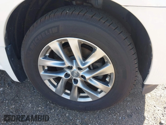 2014 Infiniti QX60 with VIN 5N1AL0MN2EC529288, listed as a IAAI auction lot 42137101 with 147,472 mi miles. Bid and sale history available at carsss.com. Image 17.