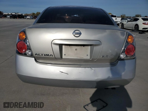 2004 Nissan Altima S with VIN 1N4AL11D64C110225, listed as a Copart auction lot 83245514 with 247,410 mi miles and Salvage Title. Bid and sale history available at carsss.com. Image 6.