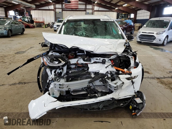 2020 Chevrolet Bolt EV Premier with VIN 1G1FZ6S07L4145770, listed as a Copart auction lot 40299013 with 12,353 mi miles. Bid and sale history available at carsss.com. Image 5.