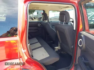 2010 Dodge Nitro Heat z VIN 1D4PU4GK5AW174777, wystawiony jako IAAI lot #42290362 z przebiegiem 165 537 mil mil oraz . Historia ofert i sprzedaży dostępna na DreamBid. Obrazek 8.