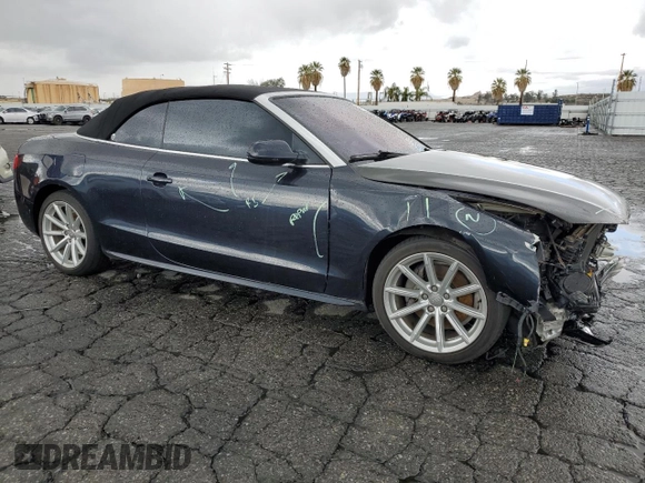 2015 Audi A5 Premium Plus z VIN WAUMFAFH9FN003278, wystawiony jako Copart lot #47593155 z przebiegiem 67 011 mil mil oraz Szkoda całkowita • Salvage title. Historia ofert i sprzedaży dostępna na DreamBid. Obrazek 4.