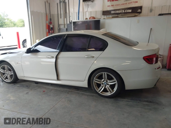 2014 BMW 5 Series 535i xDrive with VIN WBA5B3C58ED530822, listed as a IAAI auction lot 42561366 with 137,880 mi miles and . Bid and sale history available at DreamBid. Image 14.