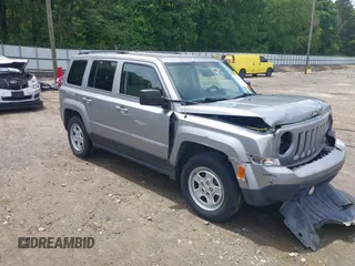 2014 Jeep Patriot Sport z VIN 1C4NJPBA6ED925206, wystawiony jako IAAI lot #42252744 z przebiegiem 92 698 mil mil oraz . Historia ofert i sprzedaży dostępna na DreamBid. Obrazek 1.