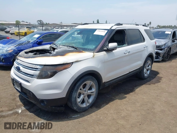 2014 Ford Explorer Limited with VIN 1FM5K7F89EGC62437, listed as a IAAI auction lot 39832146 with Not Provided miles and . Bid and sale history available at carsss.com. Image 2.