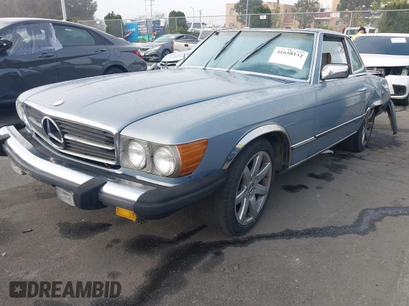 1985 Mercedes-Benz 380 z VIN WDBBA45C5FA029222, wystawiony jako IAAI lot #41658132 z przebiegiem 129 548 mil mil oraz . Historia ofert i sprzedaży dostępna na DreamBid. Obrazek 17.