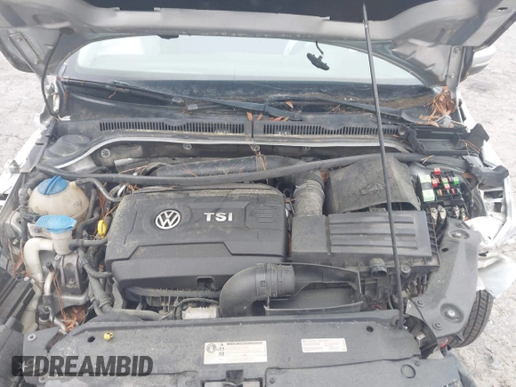 2014 Volkswagen Jetta SE with VIN 3VWD17AJXEM240334, listed as a IAAI auction lot 42116810 with 278,707 mi miles and . Bid and sale history available at DreamBid. Image 10.