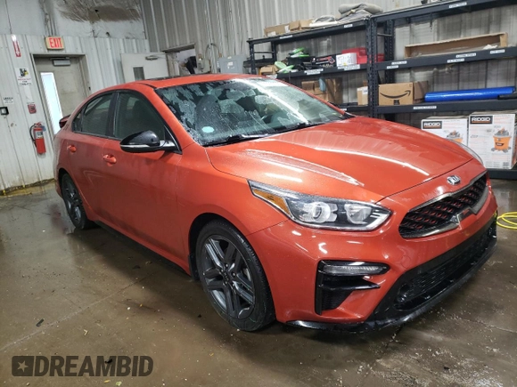 2020 Kia Forte GT-Line with VIN 3KPF34AD3LE165062, listed as a Copart auction lot 73726963 with 31,998 mi miles and Salvage Title. Bid and sale history available at carsss.com. Image 4.