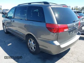 2005 Toyota Sienna XLE with VIN 5TDZA22C65S299604, listed as a IAAI auction lot 41949186 with 205,243 mi miles and . Bid and sale history available at carsss.com. Image 3.