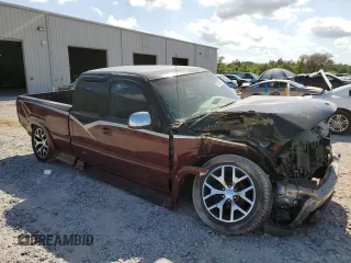 1999 GMC New Sierra 1500 SLE with VIN 2GTEC19T0X1510735, listed as a Copart auction lot 53745825 with 320,517 mi miles and Salvage Title. Bid and sale history available at carsss.com. Image 4.
