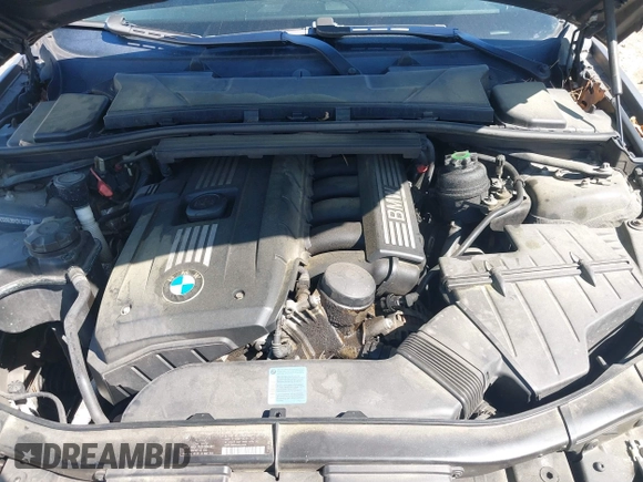 2008 BMW 3 Series 328xi with VIN WBAVC93538K041552, listed as a IAAI auction lot 42053913 with 350,136 mi miles and . Bid and sale history available at carsss.com. Image 10.