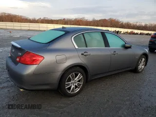 2015 Infiniti Q40 with VIN JN1CV6AR0FM524073, listed as a Copart auction lot 85317354 with 175,601 mi miles and Clean Title. Bid and sale history available at carsss.com. Image 3.