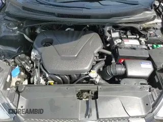 2017 Hyundai Veloster z VIN KMHTC6AD1HU321280, wystawiony jako Copart lot #65746405 z przebiegiem 59 139 mil mil oraz Szkoda całkowita • Salvage title. Historia ofert i sprzedaży dostępna na DreamBid. Obrazek 13.