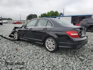 2013 Mercedes-Benz C 250 Sport с VIN WDDGF4HB4DR258779, выставлен на аукционе Copart как лот 61388095 с пробегом 257 716 миль миль и Списание • Salvage title. История ставок и продаж доступна на DreamBid. Изображение 2.