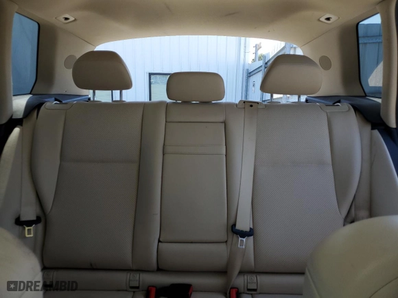 2014 Mercedes-Benz GLK-Class GLK 250 BlueTEC with VIN WDCGG0EB1EG256354, listed as a Copart auction lot 52910805 with 135,038 mi miles and Salvage Title. Bid and sale history available at carsss.com. Image 10.