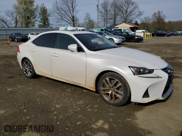 2018 Lexus IS 300 z VIN JTHC81D24J5031715, wystawiony jako Copart lot #53025235 z przebiegiem 68 446 mil mil oraz Szkoda całkowita • Salvage title. Historia ofert i sprzedaży dostępna na DreamBid. Obrazek 4.