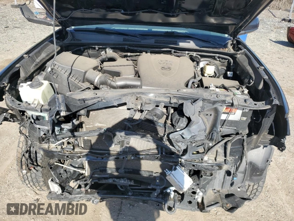 2018 Toyota Tacoma SR with VIN 3TMCZ5AN5JM180178, listed as a Copart auction lot 53676395 with 69,077 mi miles and Salvage Title. Bid and sale history available at carsss.com. Image 11.