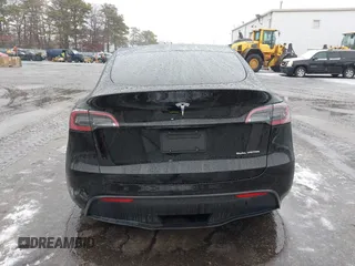 2023 Tesla Model Y Long Range with VIN 7SAYGDEE8PA183301, listed as a IAAI auction lot 41498769 with 82,893 mi miles and . Bid and sale history available at carsss.com. Image 16.