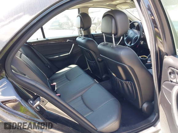 2006 Mercedes-Benz C 280 Luxury with VIN WDBRF92H76F771993, listed as a IAAI auction lot 42063170 with 154,091 mi miles and . Bid and sale history available at DreamBid. Image 8.