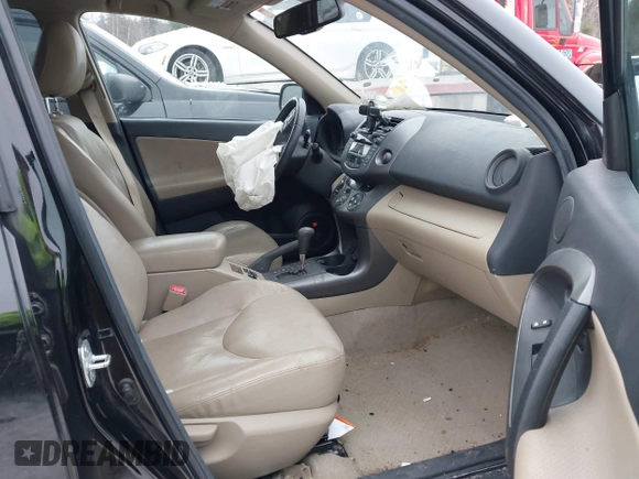 2011 Toyota RAV4 Ltd with VIN 2T3DK4DV2BW064189, listed as a IAAI auction lot 41571372 with 148,016 mi miles. Bid and sale history available at carsss.com. Image 5.