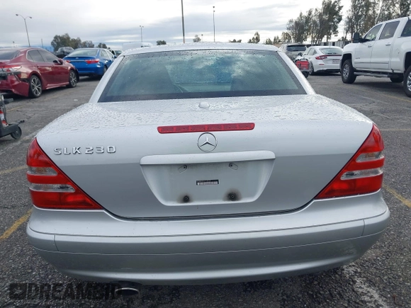 2001 Mercedes-Benz SLK 230 Kompressor with VIN WDBKK49F21F184632, listed as a IAAI auction lot 41746350 with 130,281 mi miles and . Bid and sale history available at DreamBid. Image 16.