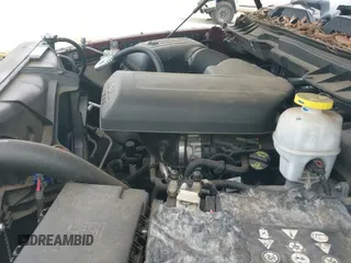 2018 Ram 1500 Express z VIN 3C6RR6KGXJG234449, wystawiony jako IAAI lot #42281120 z przebiegiem 72 896 mil mil oraz . Historia ofert i sprzedaży dostępna na DreamBid. Obrazek 20.