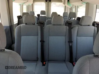 2015 Ford Transit XL z VIN 1FBZX2CM8FKA64060, wystawiony jako Copart lot #74784034 z przebiegiem 33 249 mil mil oraz Szkoda całkowita • Salvage title. Historia ofert i sprzedaży dostępna na DreamBid. Obrazek 10.