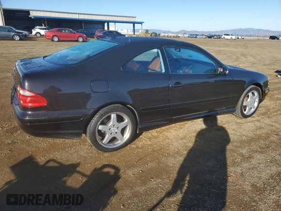 2002 Mercedes-Benz CLK 320/430 with VIN WDBLJ70G02T100860, listed as a Copart auction lot 81083964 with 88,875 mi miles and Salvage Title. Bid and sale history available at DreamBid. Image 3.