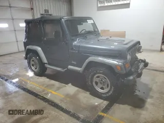 2001 Jeep Wrangler SE with VIN 1J4FA29P31P357744, listed as a Copart auction lot 45743275 with 188,045 mi miles and Salvage Title. Bid and sale history available at carsss.com. Image 4.