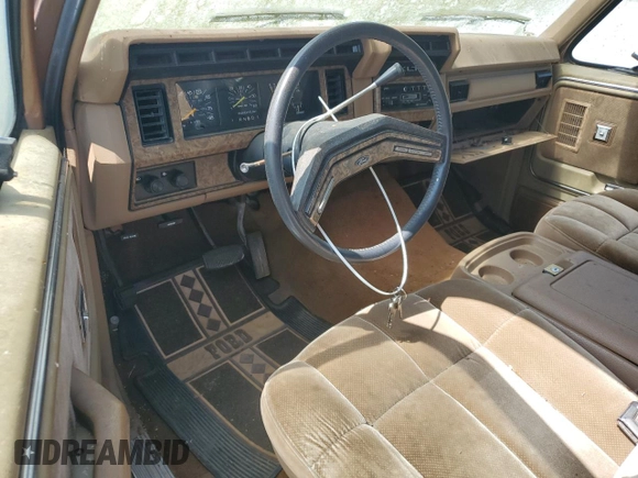 1986 Ford F-150 with VIN 1FTEX15N0GKB33304, listed as a Copart auction lot 54097465 with 23,455 mi miles and Clean Title. Bid and sale history available at carsss.com. Image 8.