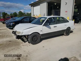 1997 Volkswagen Passat z VIN WVWGG83A0VB009323, wystawiony jako Copart lot #73042334 z przebiegiem 261 740 mil mil oraz Szkoda całkowita • Salvage title. Historia ofert i sprzedaży dostępna na DreamBid. Obrazek 1.