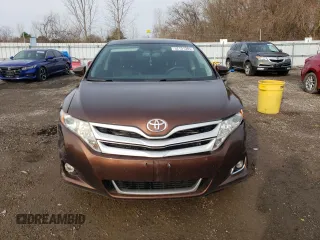 2015 Toyota Venza LE with VIN 4T3BA3BB1FU072111, listed as a Copart auction lot 52131385 with 307,895 mi miles and Clean Title. Bid and sale history available at carsss.com. Image 5.